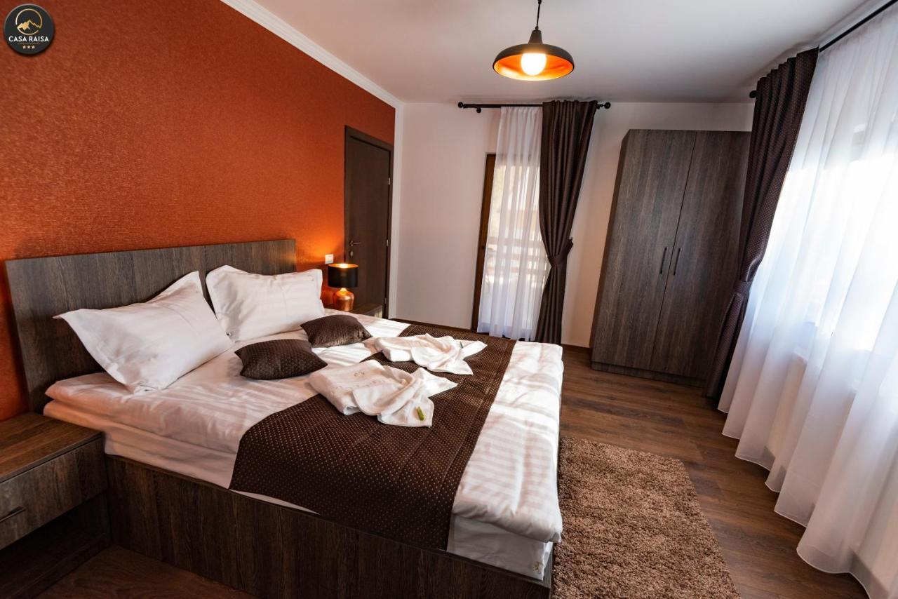 Hotel Casa Raisa Buşteni Zewnętrze zdjęcie